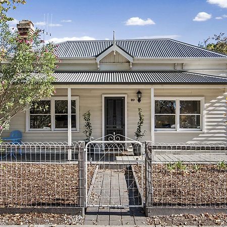 Central Bendigo Cottage, Walk To Everywhere!! Екстериор снимка